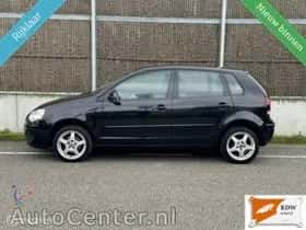 Volkswagen Polo (2006) thumbnail 3
