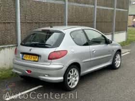 Peugeot 206 (2005) thumbnail 4