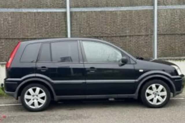 Ford Fusion (2005) thumbnail 6