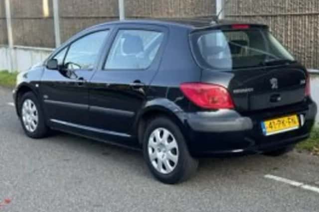 Peugeot 307 (2004) thumbnail 5