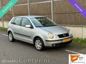Volkswagen Polo (2004) thumbnail 2