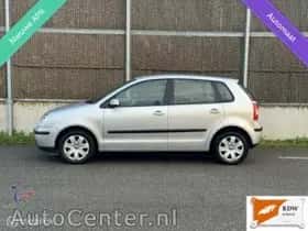 Volkswagen Polo (2004) thumbnail 3