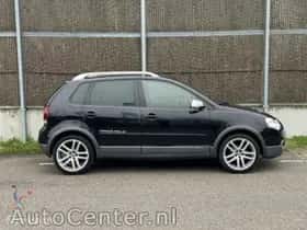 Volkswagen Polo (2008) thumbnail 6