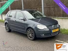 Volkswagen Polo (2005) thumbnail 2