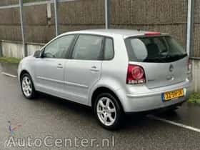Volkswagen Polo (2006) thumbnail 5