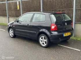 Volkswagen Polo (2002) thumbnail 4
