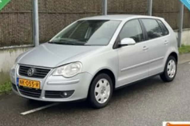 Volkswagen Polo (2008) thumbnail 2