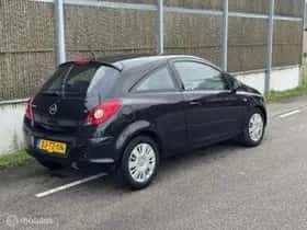 Opel Corsa (2007) thumbnail 4