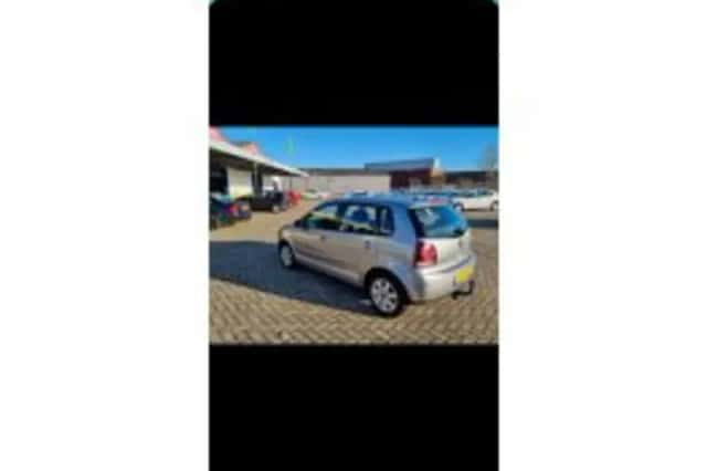 Volkswagen Polo (2007) thumbnail 2