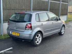 Volkswagen Polo (2007) thumbnail 4