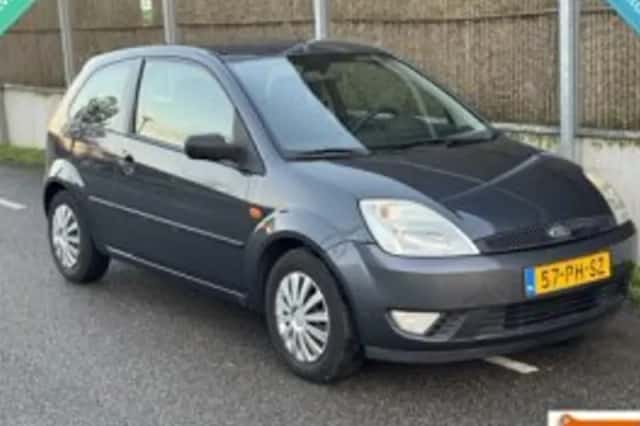 Ford Fiesta (2004) thumbnail 2