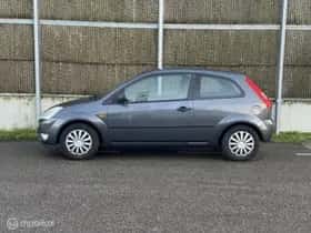 Ford Fiesta thumbnail 4