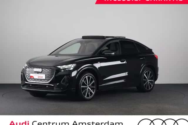 Audi Q4 (2024) thumbnail 1