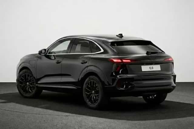 Audi Q3 (2026) thumbnail 3
