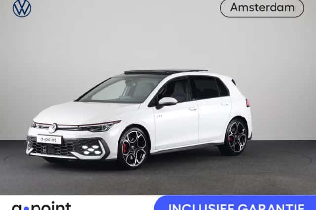 Volkswagen Golf (2026) thumbnail 1