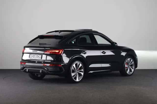 Audi Q5 (2025) thumbnail 3