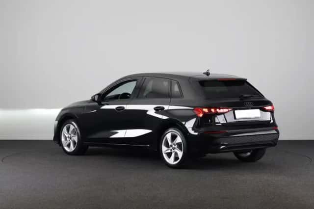 Audi A3 (2025) thumbnail 2
