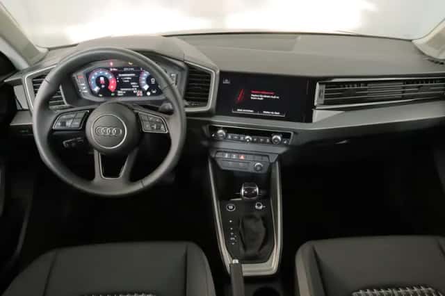 Audi A1 (2025) thumbnail 6