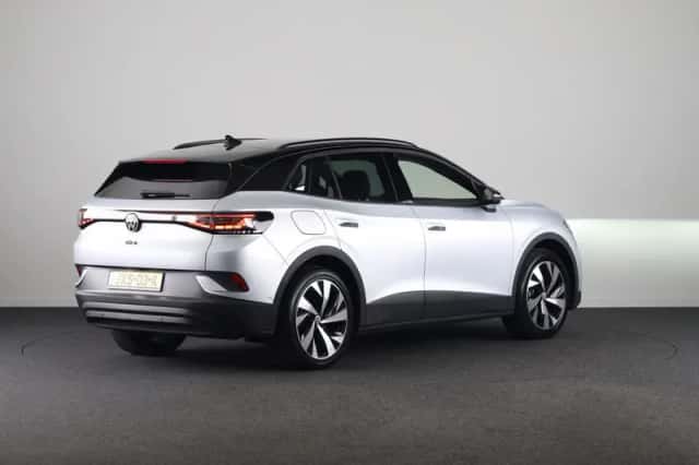 Volkswagen ID.4 (2025) thumbnail 5