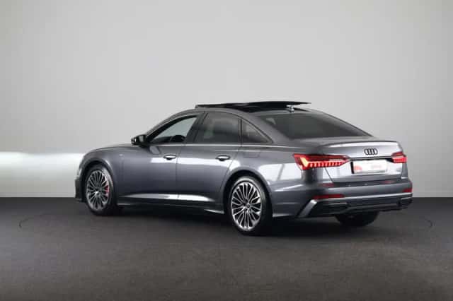 Audi A6 (2022) thumbnail 2