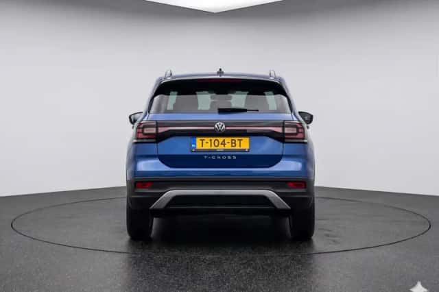 Volkswagen T-Cross (2023) thumbnail 4