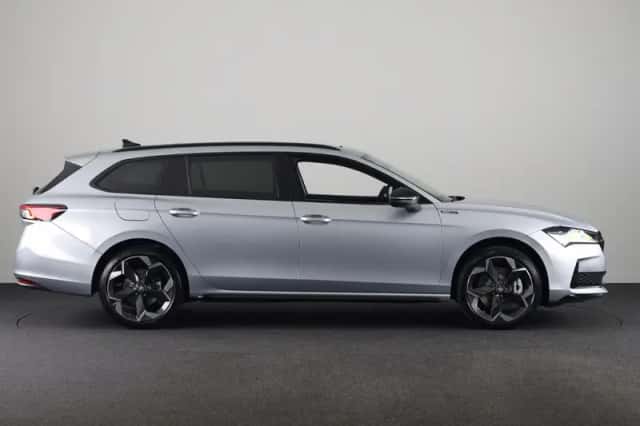Škoda Superb (2026) thumbnail 6