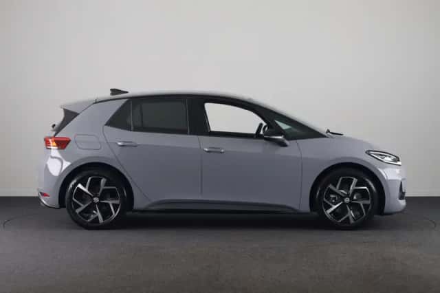Volkswagen ID.3 (2026) thumbnail 5