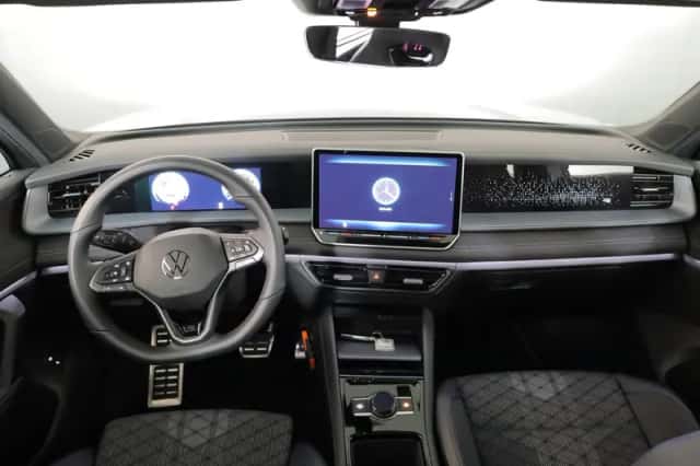 Volkswagen Tayron (2025) thumbnail 6