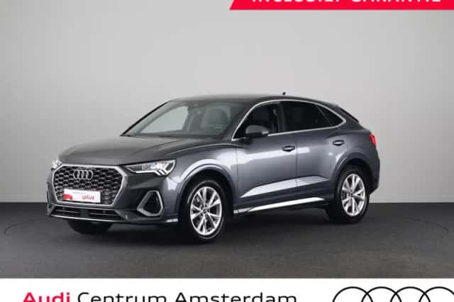 Audi Q3 (2022) thumbnail 1