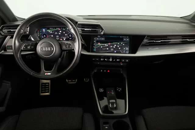 Audi A3 (2023) thumbnail 6