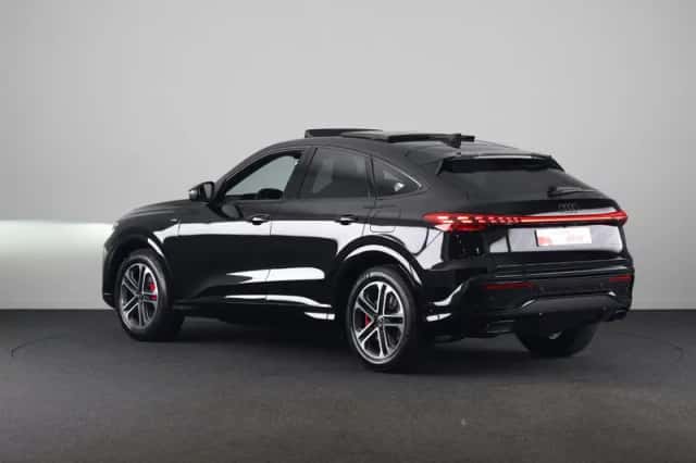Audi Q5 (2026) thumbnail 2