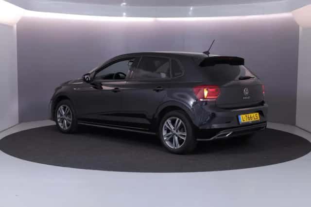 Volkswagen Polo (2021) thumbnail 3