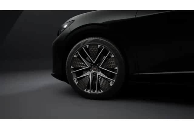CUPRA Tavascan (2026) thumbnail 5