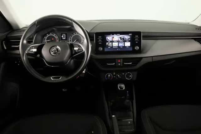 Škoda Kamiq (2020) thumbnail 6