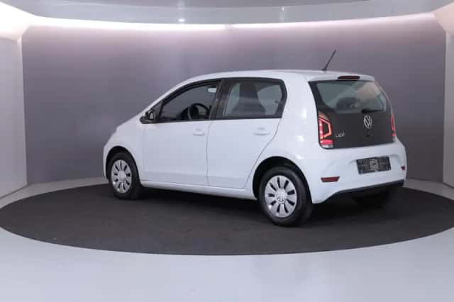 Volkswagen Up! (2023) thumbnail 3