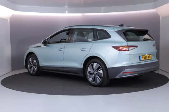 Škoda Enyaq (2022) thumbnail 3