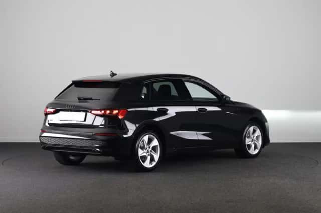 Audi A3 (2025) thumbnail 3