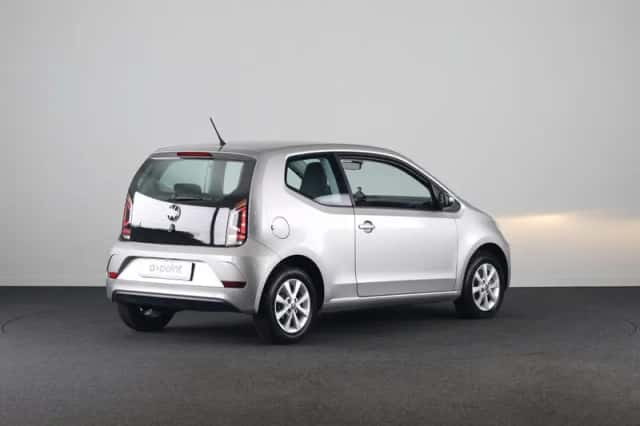 Volkswagen Up! (2023) thumbnail 4