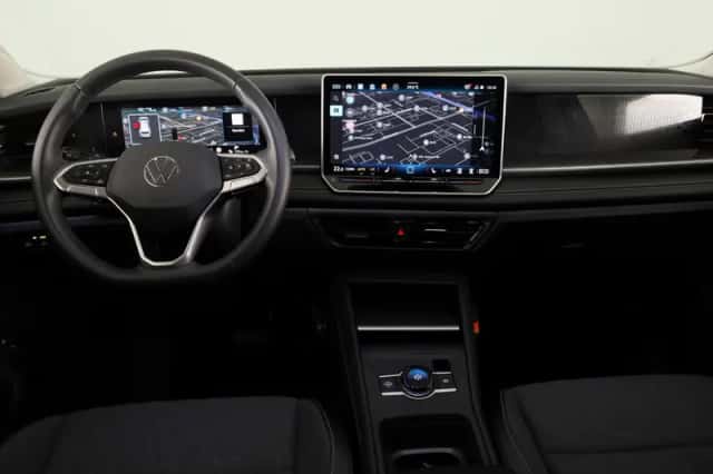 Volkswagen Tayron (2025) thumbnail 6