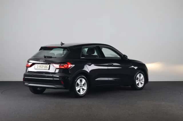 Audi A1 (2023) thumbnail 4