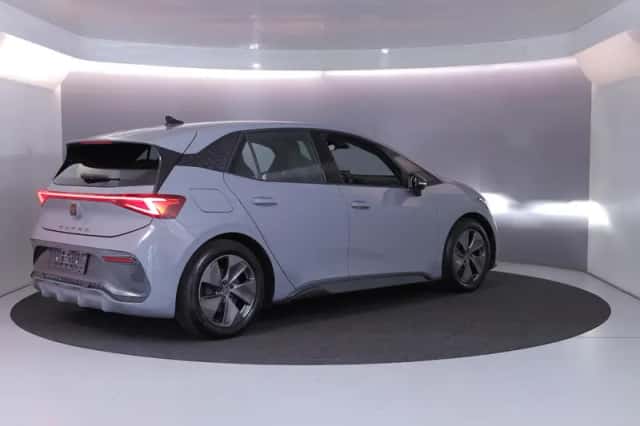 CUPRA Born (2024) thumbnail 5