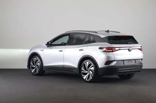 Volkswagen ID.4 (2023) thumbnail 4