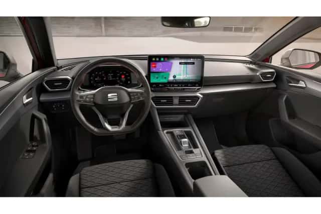 SEAT Leon Sportstourer (2025) thumbnail 5