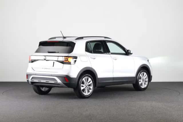 Volkswagen T-Cross (2025) thumbnail 4