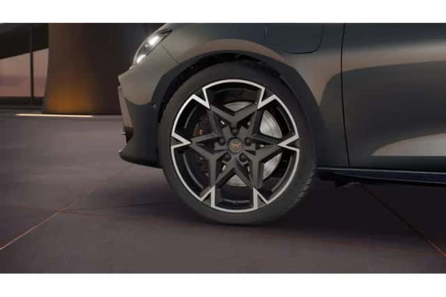 CUPRA Leon (2026) thumbnail 5