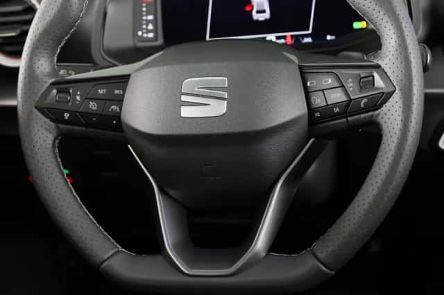 SEAT Arona (2026) thumbnail 6