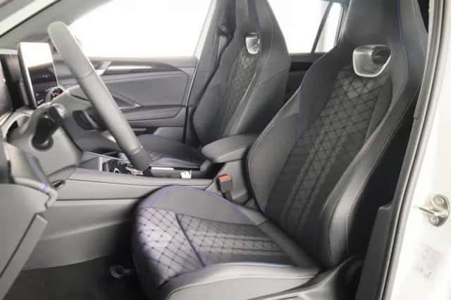 Volkswagen Tiguan (2026) thumbnail 6