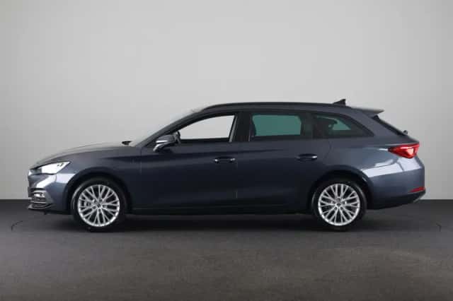 SEAT Leon Sportstourer (2026) thumbnail 2