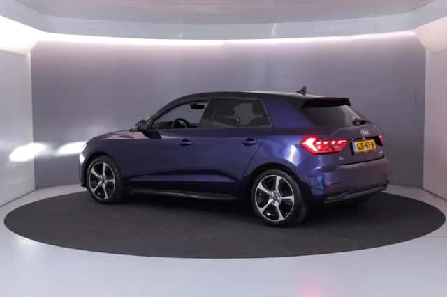 Audi A1 (2025) thumbnail 3