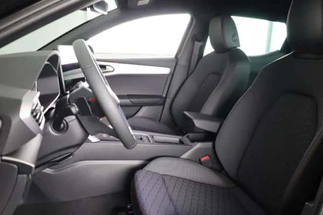 SEAT Leon (2026) thumbnail 5